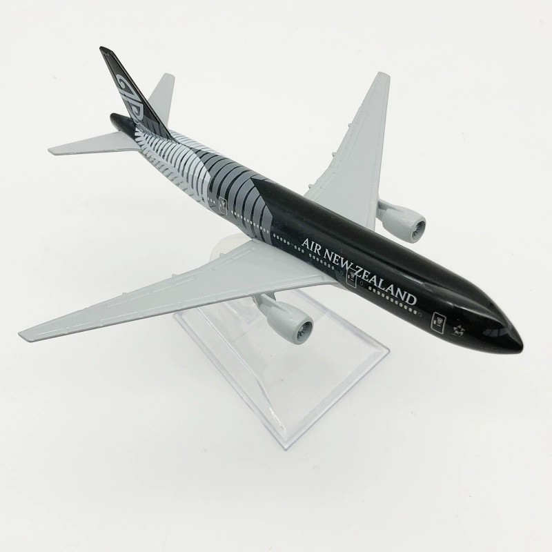 Kids Toys New Zealand - 16 センチメートル B777 子供飛行機エアニュージーランド 1:400 スケール