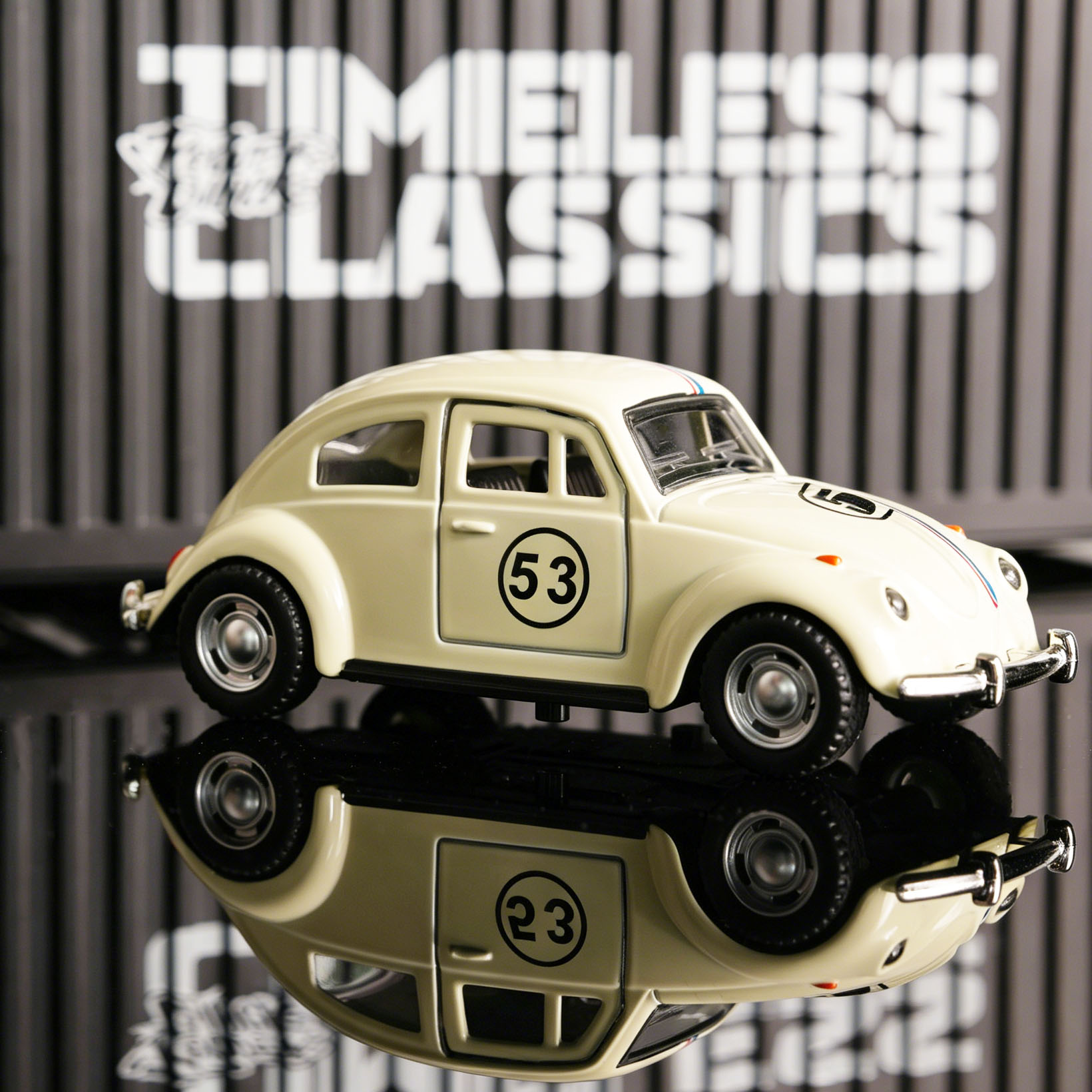 Kids Toys Young - 1:32 ホワイト No.53 ビートル ダイキャストレースカー、レトロクラシックバグモデル、ドアが開くプルバック合金おもちゃ、子供向けコレクタブル誕生日プレゼント