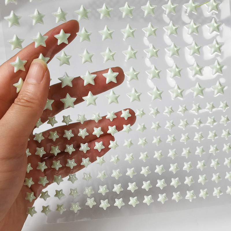 Glow In Dark Stars - 211 個 3D バブル発光星ドットウォールステッカー装飾キッズルーム寝室ホームデコレーションデカール暗闇で光るステッカー