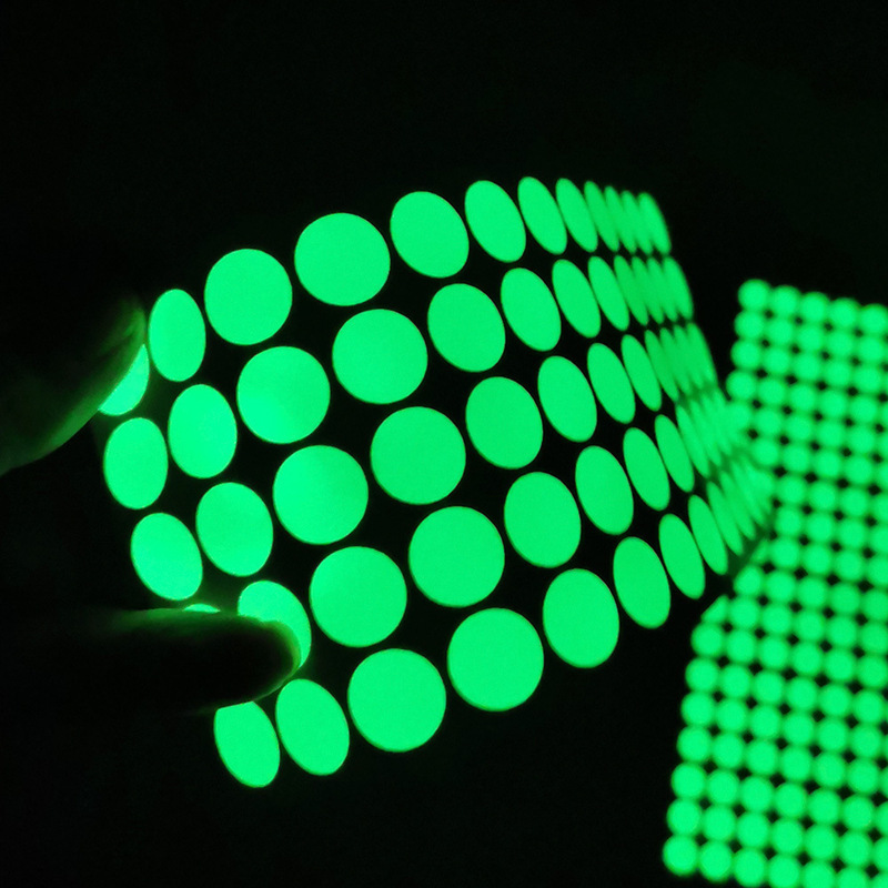 1 シート 3D 発光ウォールステッカー暗闇で光るスターラウ - Glow In Dark Stars のレビューと価格