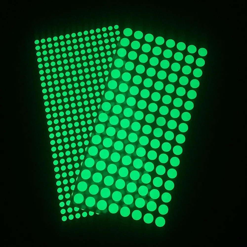 1 シート 3D 発光ウォールステッカー暗闇で光るスターラウ - Glow In Dark Stars のレビューと価格