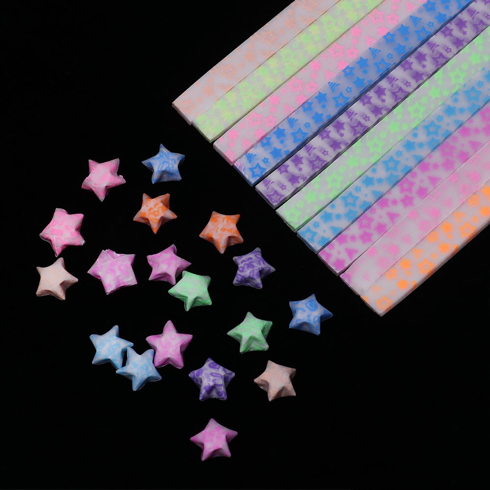 210ピース/ロットダークラッキースター蛍光折りたたみストリ - Glow In Dark Stars のレビューと価格